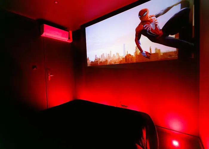Ideal Pour Professionnels & Couples - Cinema Prive 4K - Wifi Fibre - Netflix & Disney Plus - Immersion Complete - Popcorn Offerts !